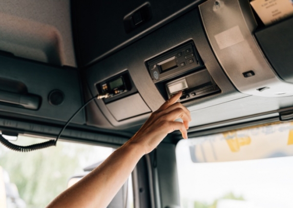 Kokiam transportui ir kada reikalingas tachografas?
